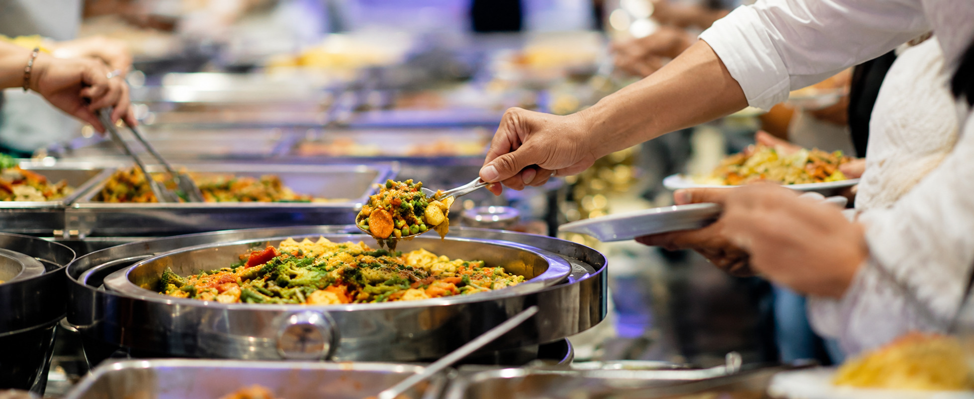 Looking for a Reliable Lunch Partner for Your Employees? Here’s Why OMKITCHEN Could Be the Right Fit